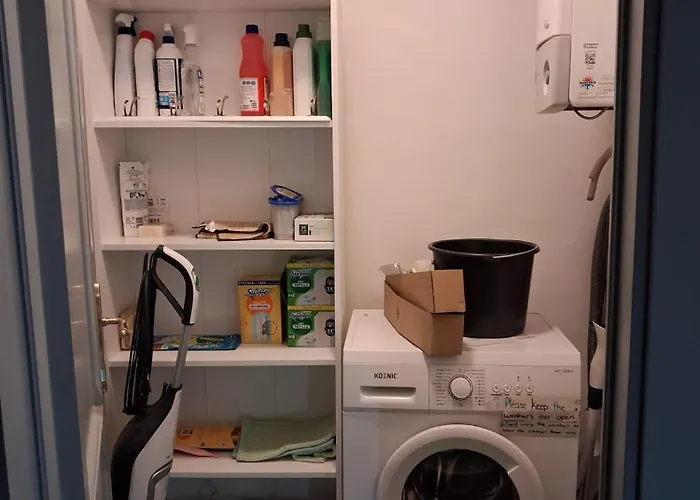 Fontana Maggiore View *